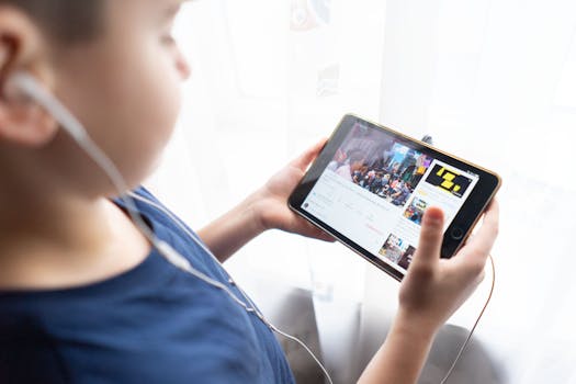 Screen Smart: The Debate Over Parental Control Apps